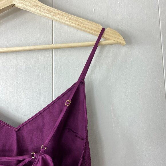 Victoria's Secret Burgundy Lace Tank Top Size Small - Picture 6 of 10